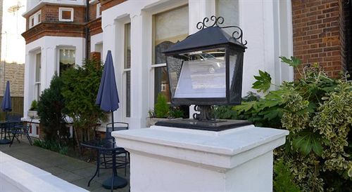 The Courtlands Hotel Brighton Exterior photo